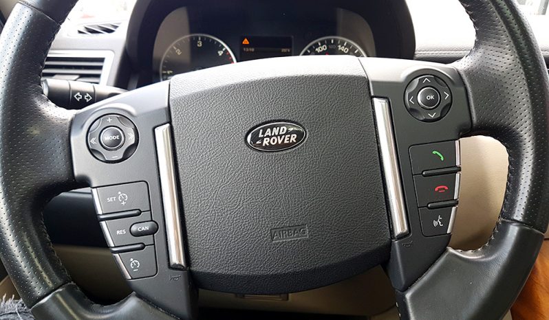 Land Rover Range Rover Sport 3.0 TdV6 HSE full