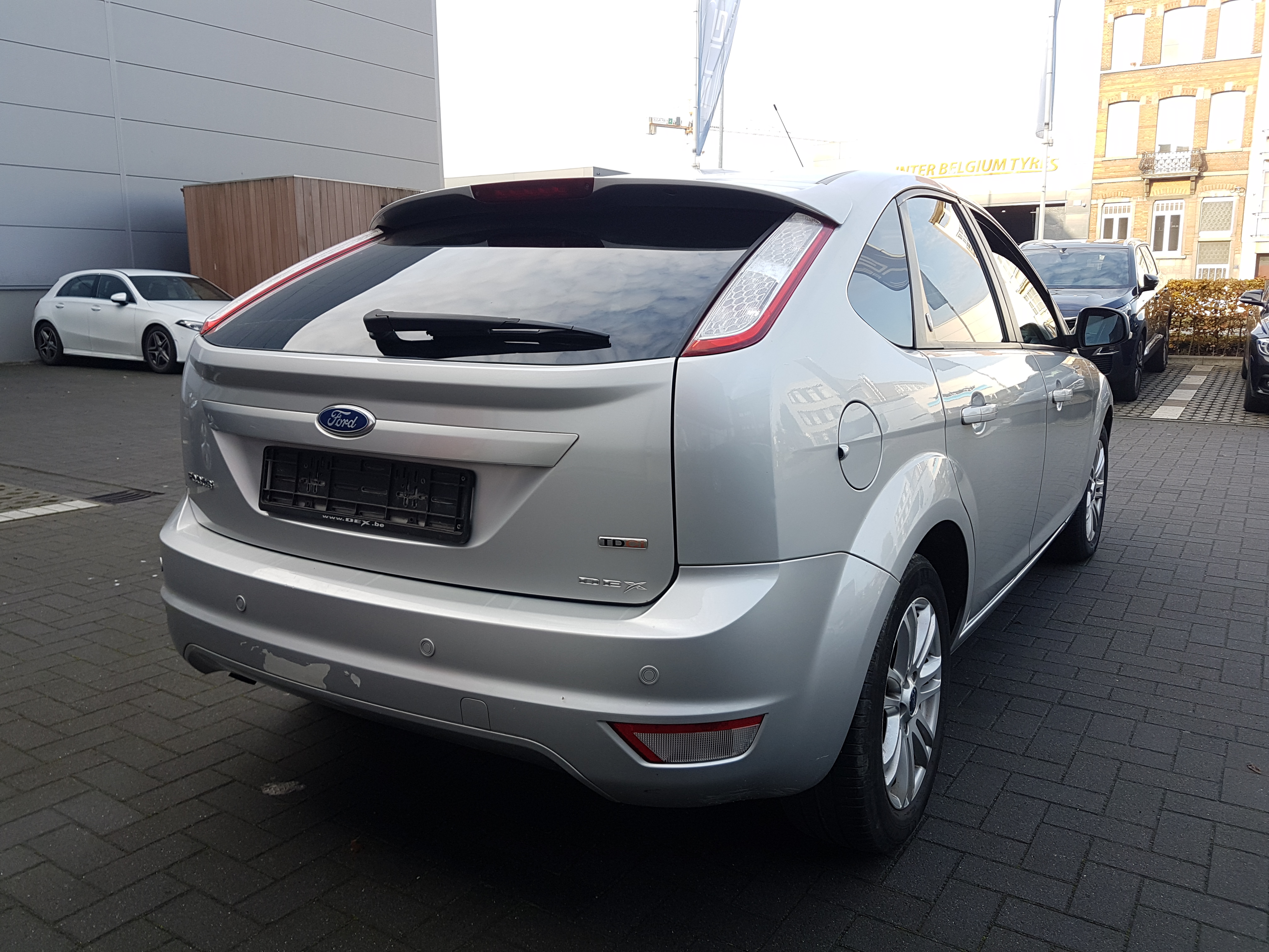 Ford Focus 1.8 TDCi Ghia SNG Cars