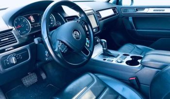 Volkswagen Touareg 3.0 TDi V6. FULL OPTION,12 MOIS DE GARANTIE full