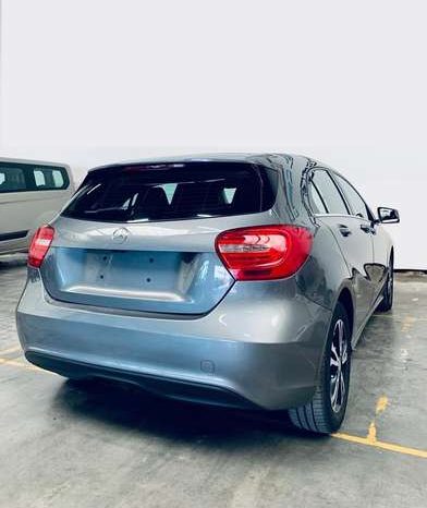 Mercedes-Benz A 180 CDI full