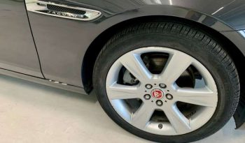 Jaguar XE 2.0 D Prestige full