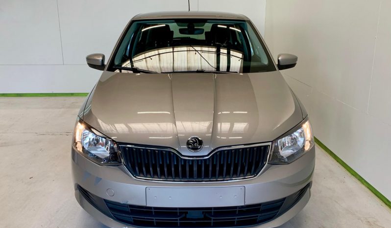 Skoda Fabia 1.0i full