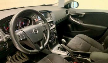 Volvo V40 2.0 T2 full