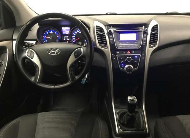 Hyundai i30 full