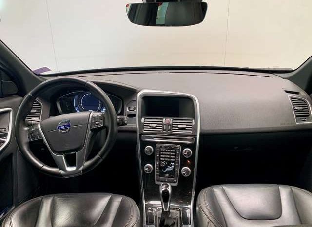 Volvo XC 60 2.0 full